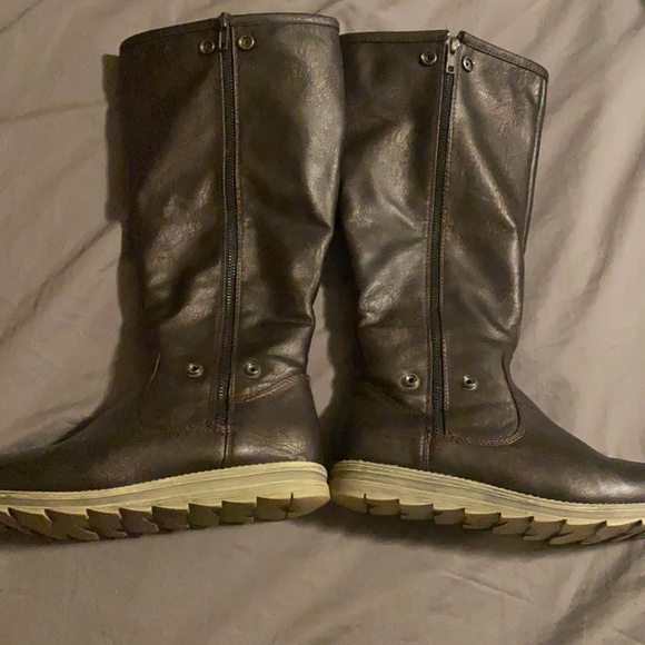 Muk Luks Boots - Picture 6 of 6